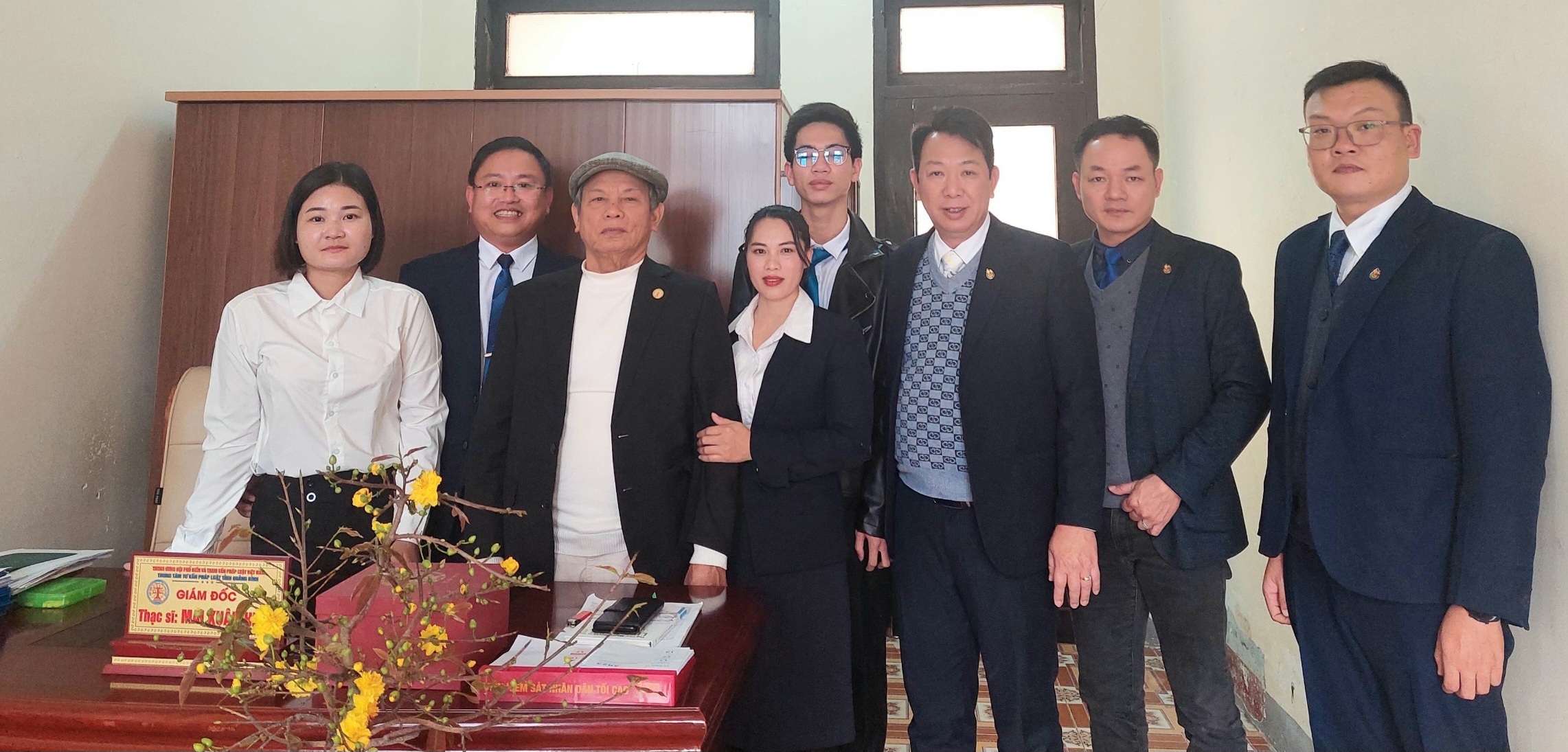 Chủ tịch Trung ương Hội Phổ biến và Tham vấn Pháp luật Việt Nam thăm và làm việc tại Trung tâm Tư vấn Pháp luật tỉnh Quảng Bình